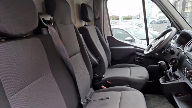 Renault Master image 6