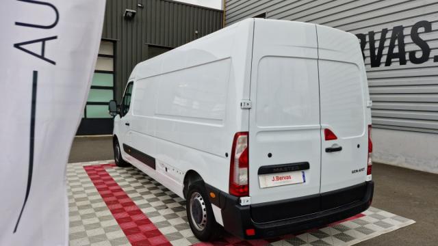 Renault Master image 1