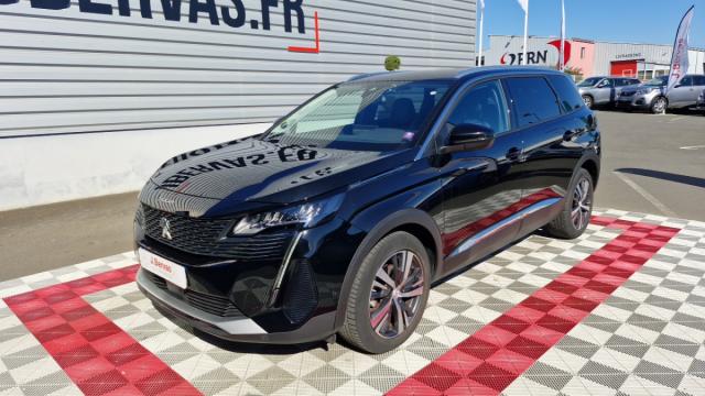 Peugeot 5008 image 1
