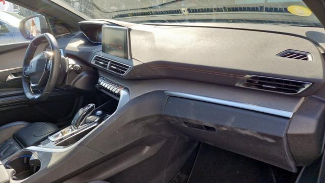 Peugeot 5008 image 4