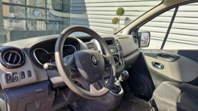 Renault Trafic image 6