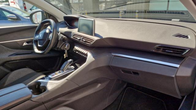 Peugeot 3008 image 7