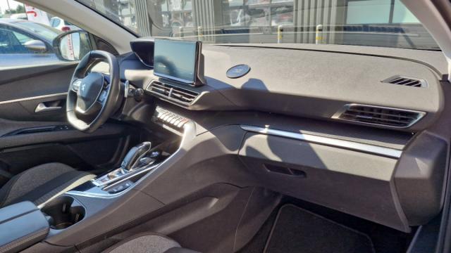 Peugeot 5008 image 5