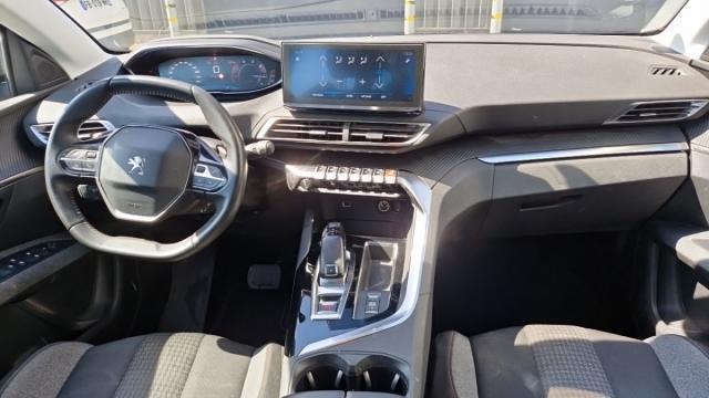 Peugeot 5008 image 6