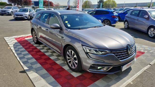Renault Talisman Estate image 3