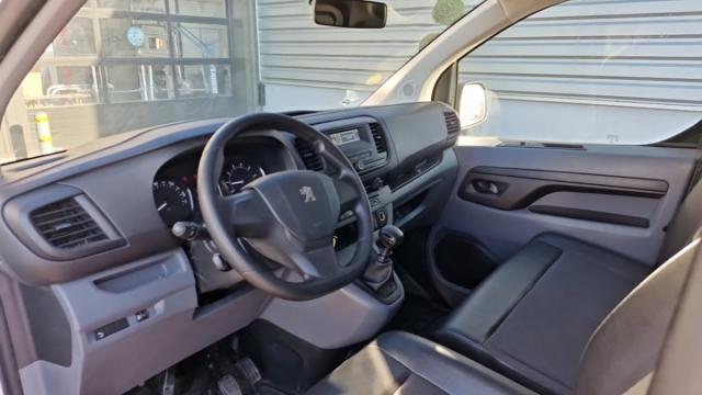 Peugeot Expert image 1