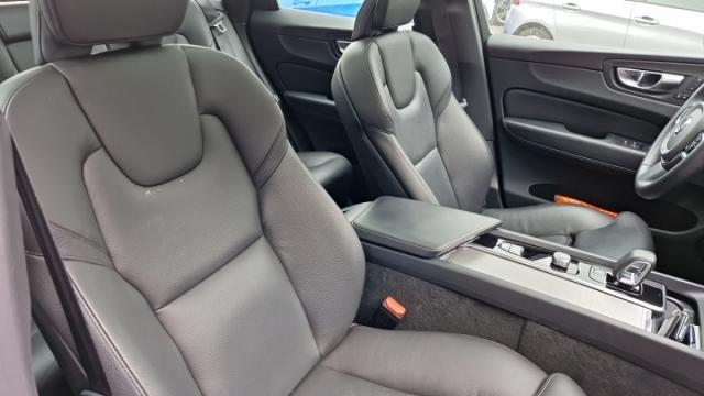 Volvo Xc60 image 8