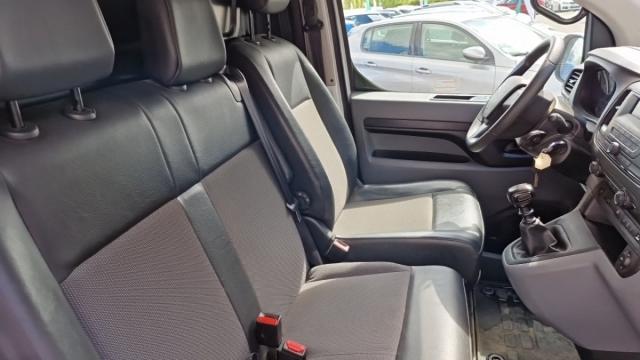 Citroen Jumpy image 2