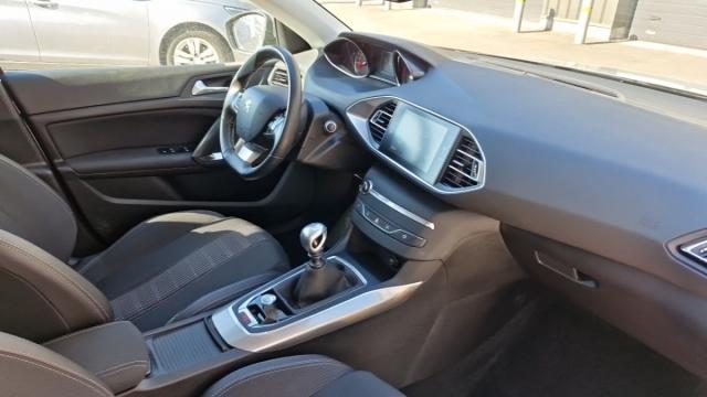 Peugeot 308 Sw image 6
