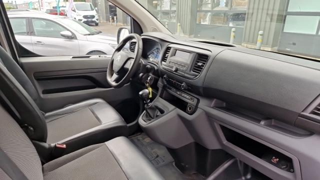 Citroen Jumpy image 9