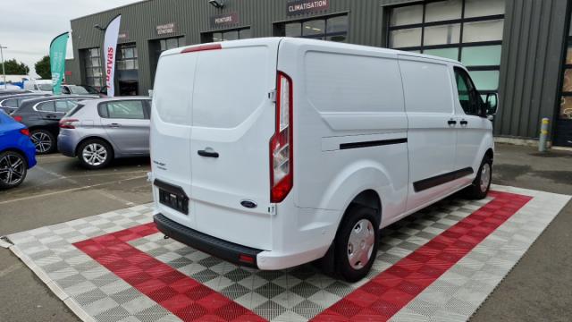 Ford Transit Custom image 4