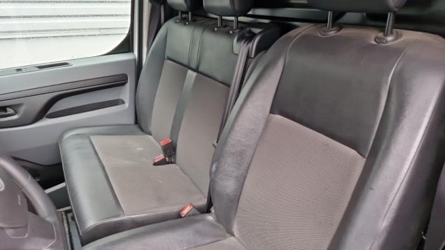 Opel Vivaro image 2