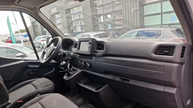 Renault Master image 8