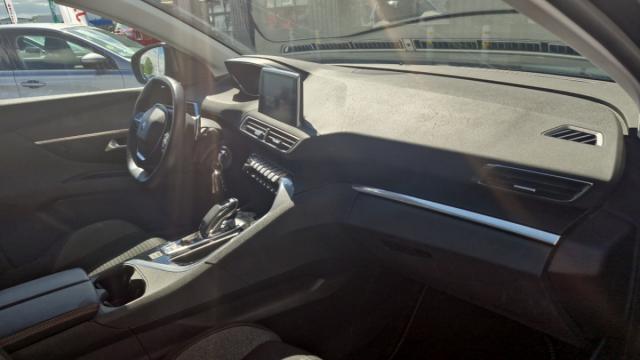 Peugeot 3008 image 4