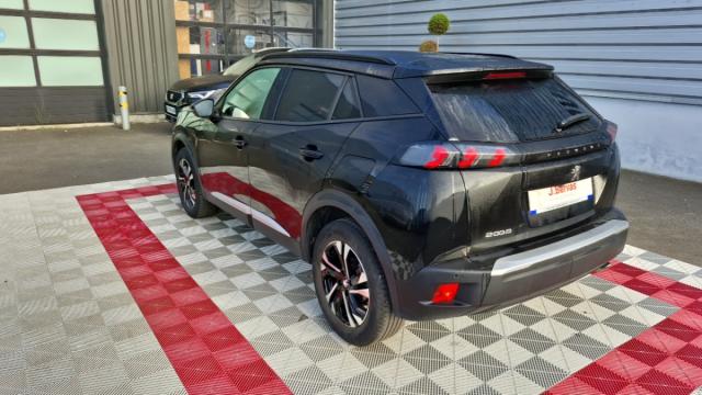 Peugeot 2008 image 3