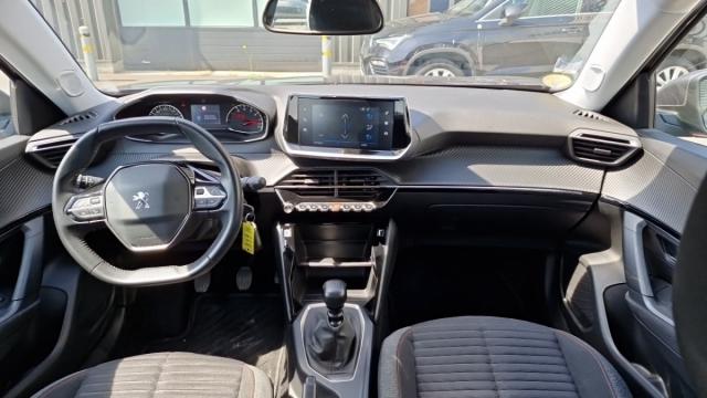Peugeot 2008 image 5