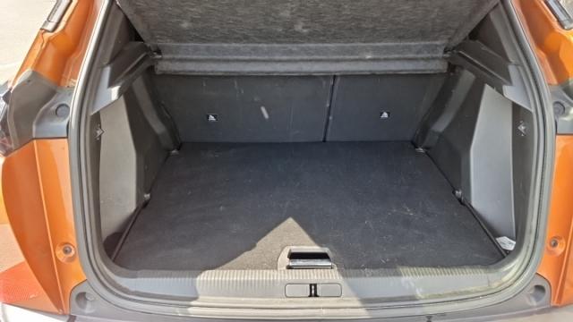 Peugeot 2008 image 6