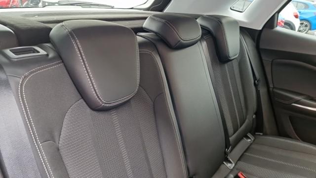 Opel Grandland image 9