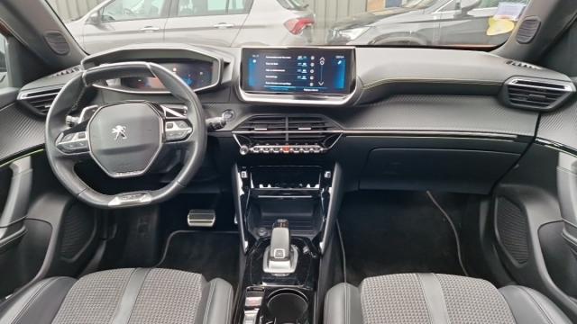 Peugeot 2008 image 9
