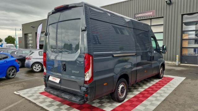 Iveco Daily image 6