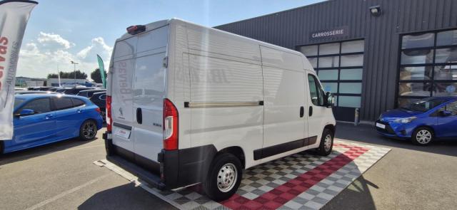 Peugeot Boxer image 2
