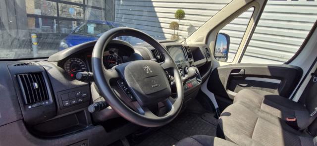 Peugeot Boxer image 6