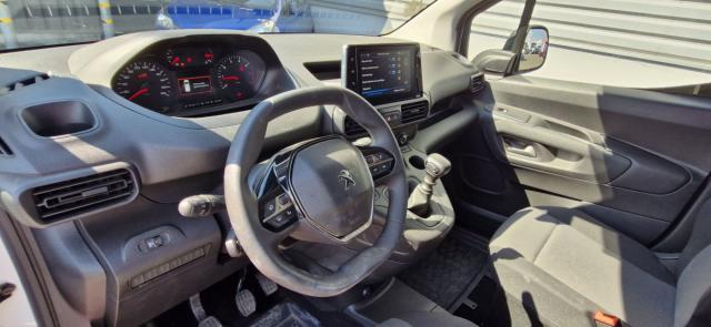Peugeot Partner image 4
