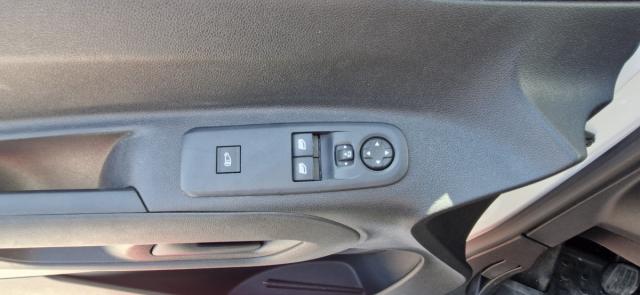Peugeot Partner image 8