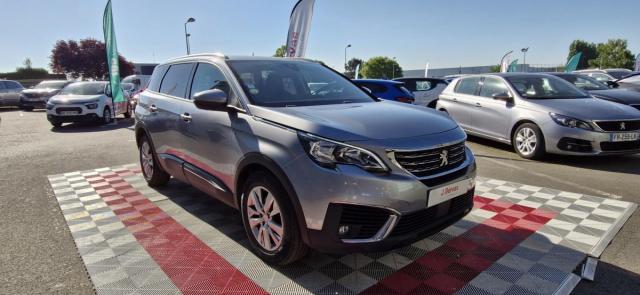 Peugeot 5008 image 6