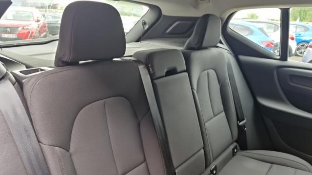 Volvo Xc40 image 4