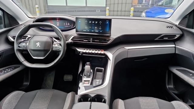 Peugeot 3008 image 7