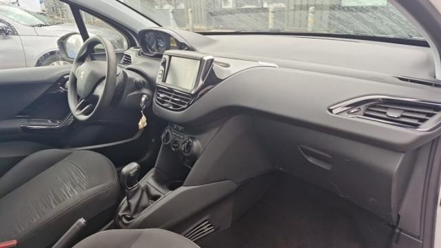Peugeot 208 Affaire image 6