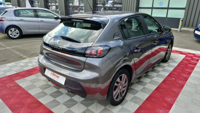 Peugeot 208 image 5