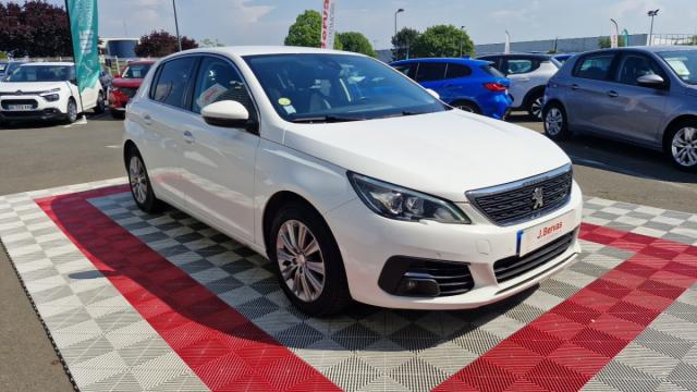 Peugeot 308 image 1