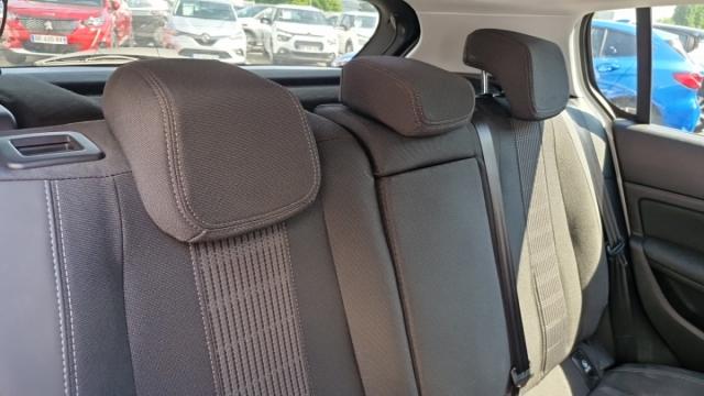 Peugeot 308 image 7