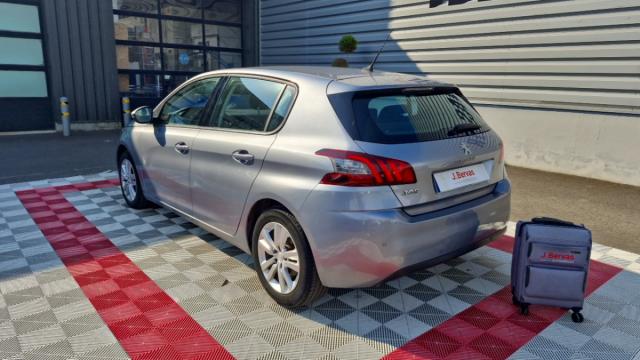 Peugeot 308 image 6