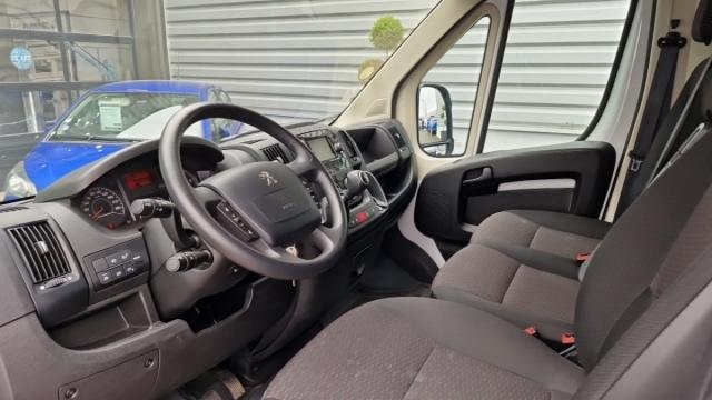 Peugeot Boxer image 8