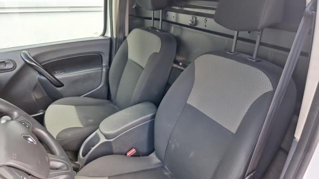 Renault Kangoo Express image 2