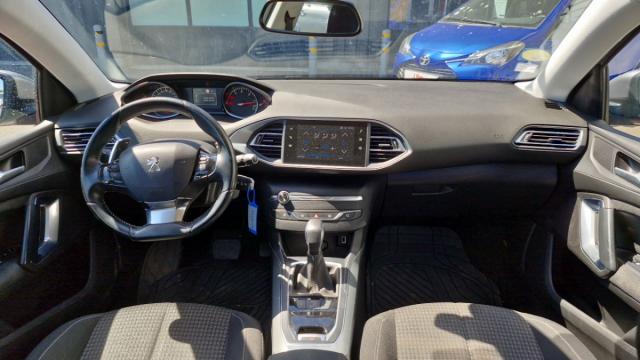 Peugeot 308 Sw image 1