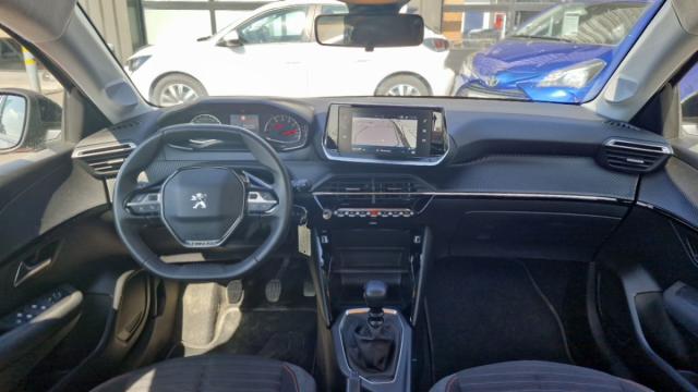 Peugeot 208 image 4