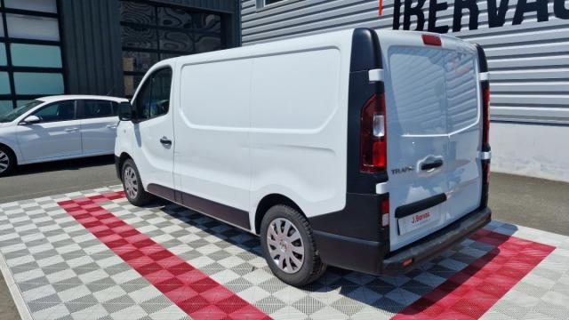 Renault Trafic image 5