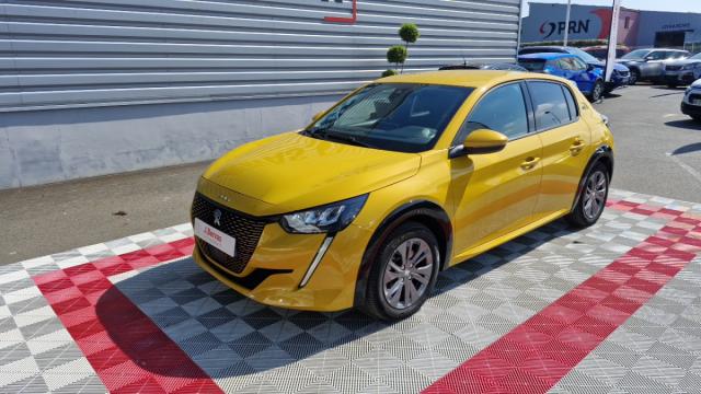 Peugeot 208 image 2