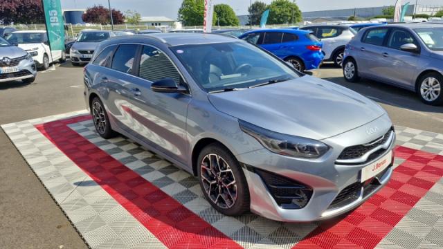 Kia Cee'D_sw image 8
