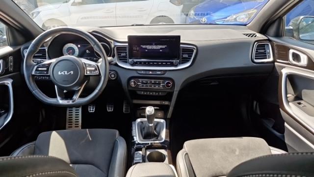 Kia Cee'D_sw image 9