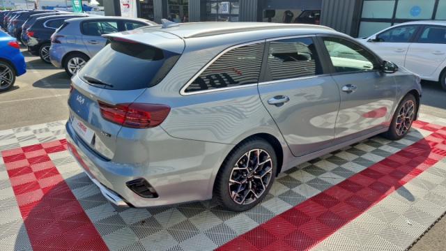 Kia Cee'D_sw image 7