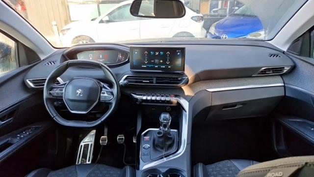 Peugeot 3008 image 2
