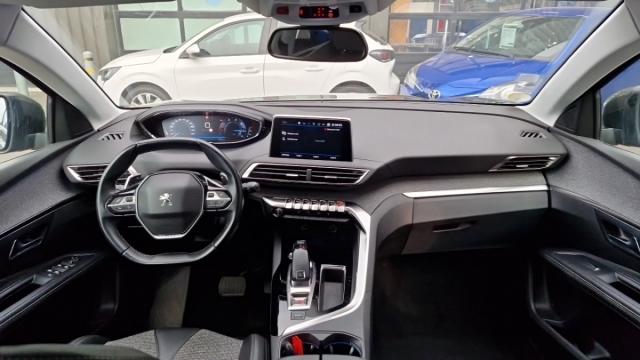 Peugeot 5008 image 9