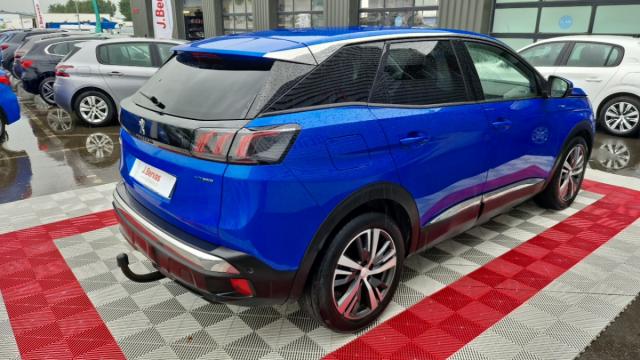 Peugeot 3008 image 2