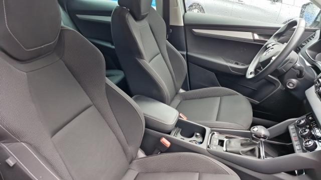 Skoda Karoq image 7