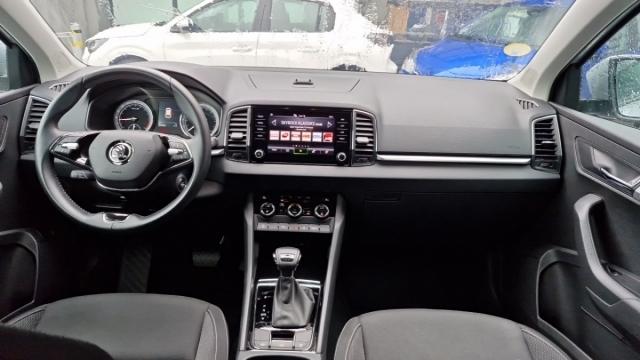Skoda Karoq image 8